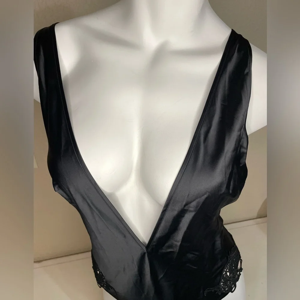 Victoria’s Secret Bodysuit Very Sexy Bodysuit VS Lingerie VS Dragon Teddy 🆕🌙 🐉